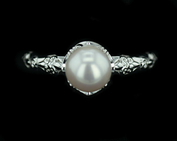 14k White Gold and Natural Pearl Ring 999